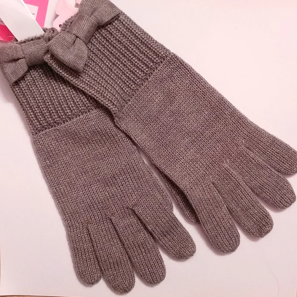NWT KATE SPADE Heather Gray Knit Bow Gloves